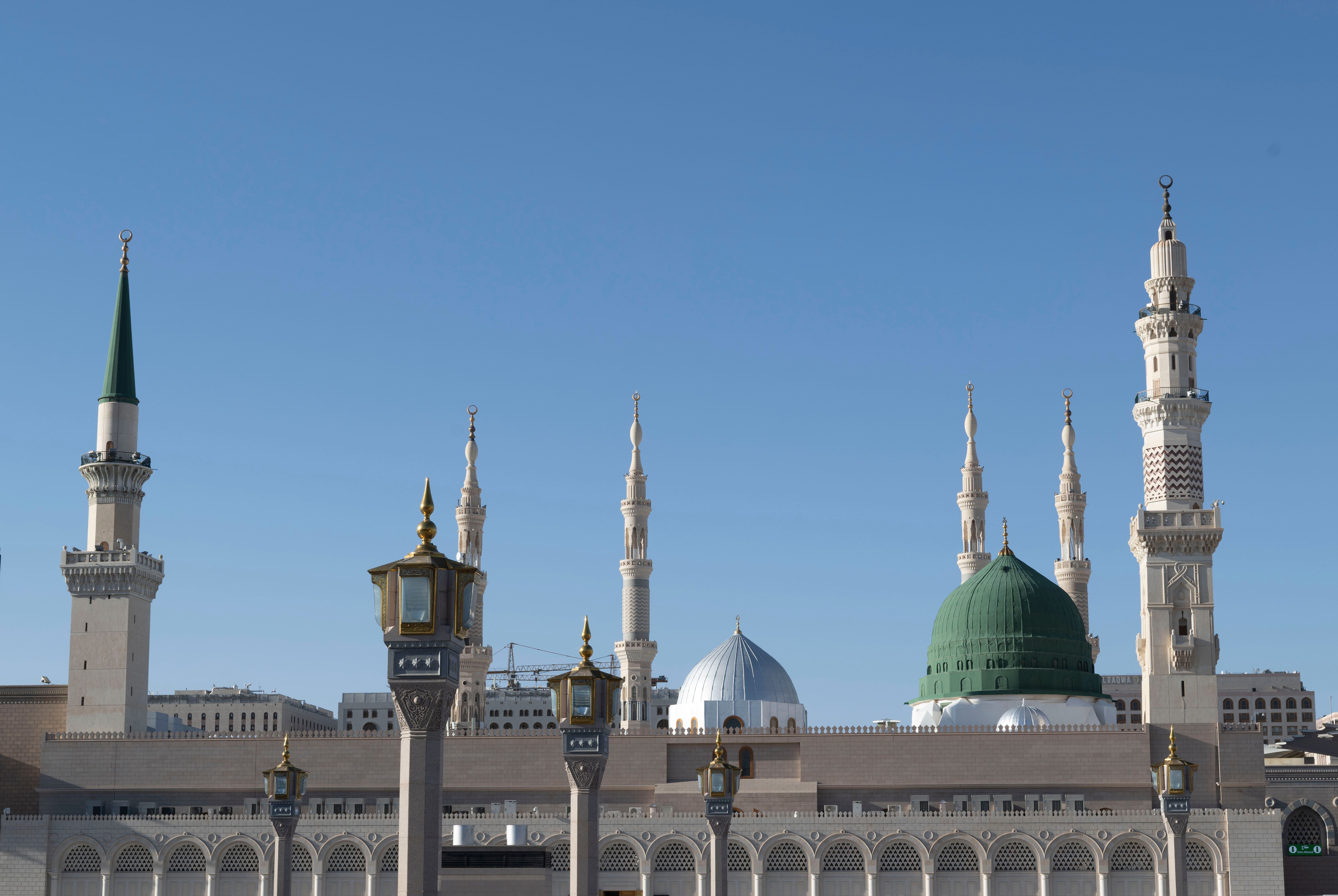 20 Nights Umrah Package - Saudi Airline (06 Dec) Umrah Package